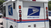 Arrestan a empleada del Servicio Postal en Sarasota por cargos graves de robo de correspondencia