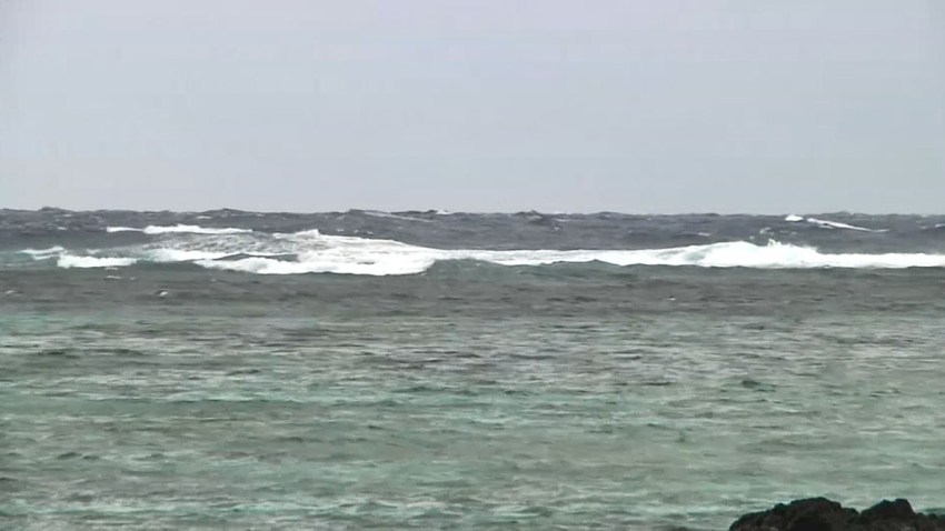 pie-hallado-playa-006