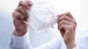 Denuncian supuesta venta de mascarillas falsas en EEUU