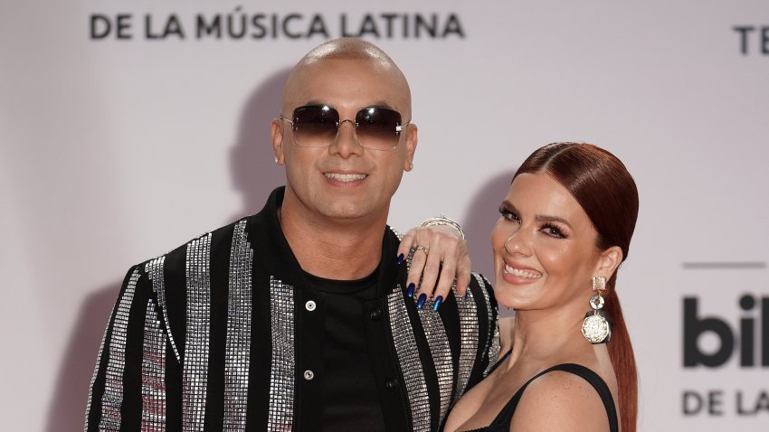 SUNRISE, FLORIDA – OCTOBER 21: Wisin of Wisin & Yandel and Yomaira Ortiz Feliciano attend the 2020 Billboard Latin Music Awards at BB&T Center on October 21, 2020 in Sunrise, Florida. (Photo by Rodrigo Varela/Getty Images)