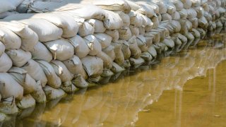 Lista: lugares donde se entregan sacos de arena en el sur de Arizona