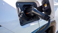 California ofrece hasta $400 a conductores en programa piloto que busca alternativas al impuesto a la gasolina