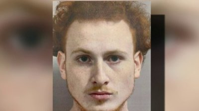 Joven mata a su madre luego de que lo regañara por fumar en Polk