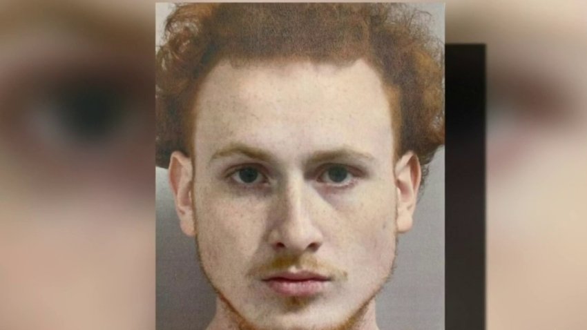 Joven mata a su madre luego de que lo regañara por fumar en Polk