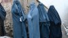 Talibanes imponen el uso de la burka entre las mujeres en Afganistán