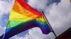 Naples revisa la orden de un juez de denegar la moción para suspender show de drags