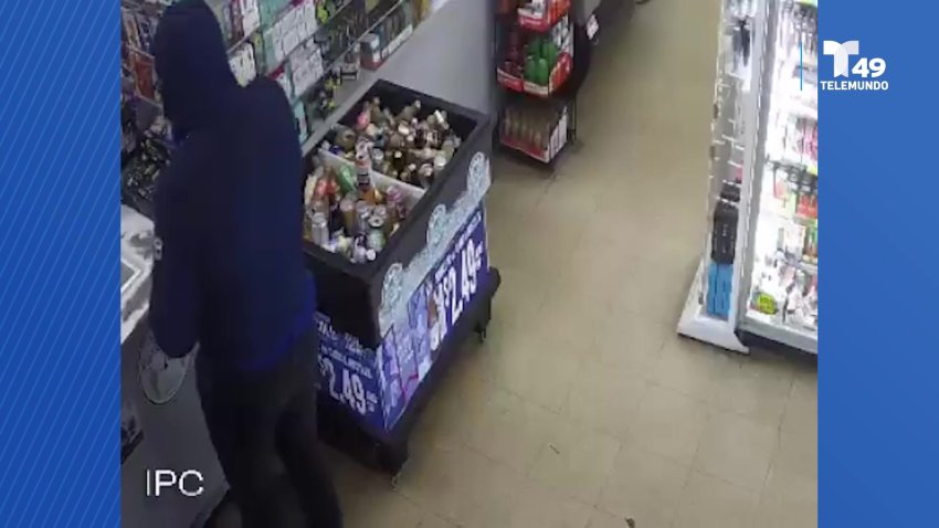 Buscan a ladrón de gasolinera en Winter Haven