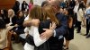 Familiares de víctimas de Parkland decepcionadas y enfurecidas tras veredicto de cadena perpetua