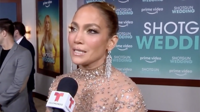JLo nos habla en un casi perfecto español en el estreno de su nueva película