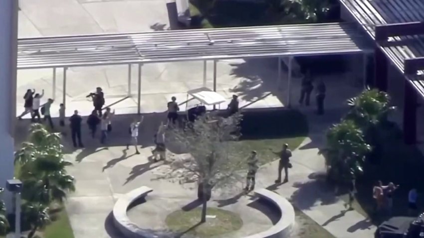 Proponen ley para protección de estudiantes en escuelas de Florida