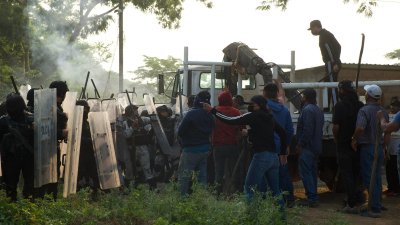 México: comunidad en Chiapas enfrenta a fuerzas armadas