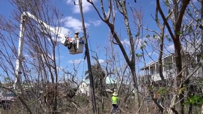 FPL habla sobre la restauración de su sistema tras al paso de Ian en el suroeste de Florida