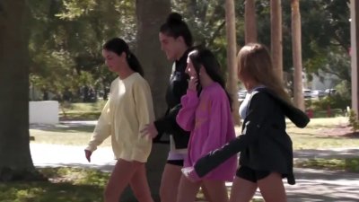 Estudiantes de una escuela en Tampa proponen nueva ley estatal