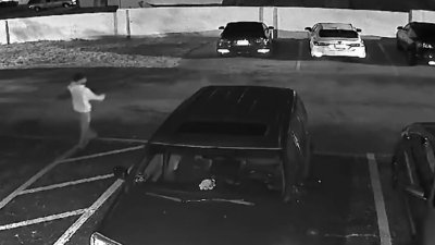 Buscan a sospechoso de robar en vehículos de Pasco
