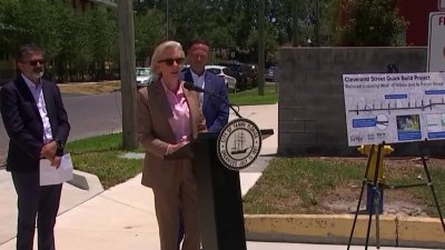 Alcaldesa de Tampa anuncia plan de mejoras de vías