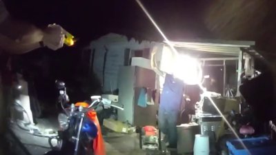 Hombre es arrestado por el presunto asesinato de su madre en Hillsborough