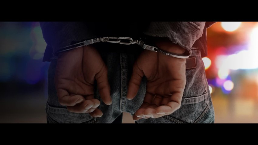 Mujer es acusada de asesinar la hija de su novio en Lake