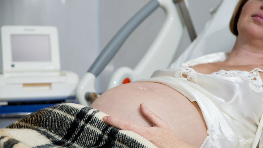 Pregnant woman in hospital