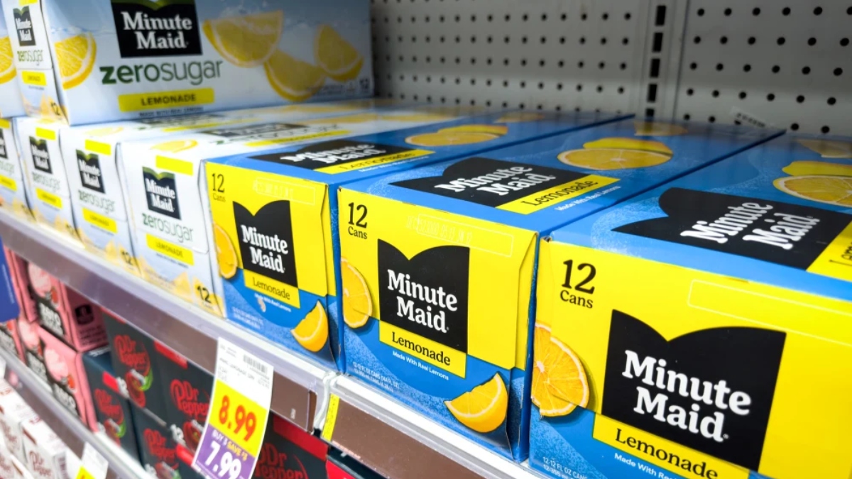 Coca Cola retira miles de cajas de limonada sin azúcar Telemundo