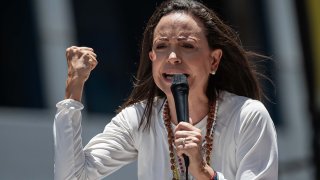 Fotografía de archivo del 28 de agosto de 2024 de la líder opositora venezolana María Corina Machado durante una manifestación en Caracas.