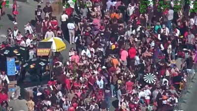 Tampa se alista por aire para el desfile de piratas de Gasparilla