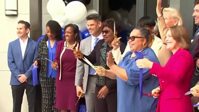 Inauguran viviendas asequibles para familias de bajos ingresos en Tampa