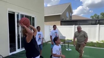 Abuelos en condado Pasco adoptan a sus propios nietos
