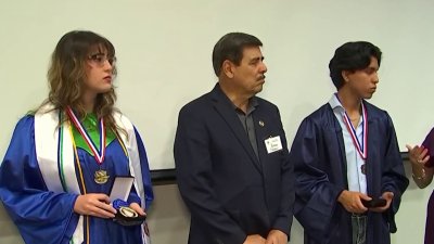 Estudiantes del condado Lee alegan falta de reconocimiento por escuela