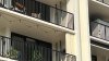 Residentes evacuados de condominio de Clearwater aún no pueden ingresar