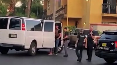 Cuatro trabajadores arrestados por ICE tras parada de tráfico en Fort Myers