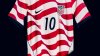 La selección de fútbol de EEUU presenta su camiseta para el Mundial de la FIFA